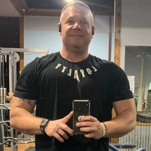 Meet your Posher, Jj